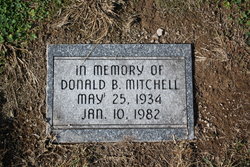  Donald B. MITCHELL
