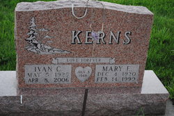 Ivan Chester 'Ike' Kerns 1925-2006